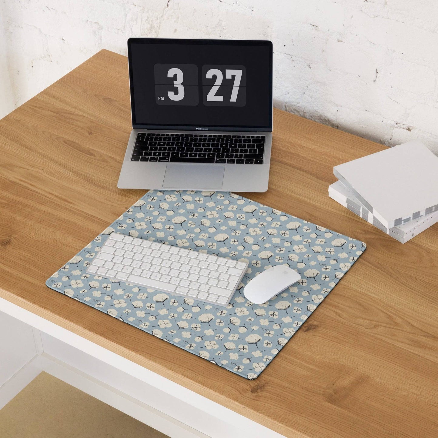 EVERYDAY USE DESK PAD/GAMING MOUSE PAD