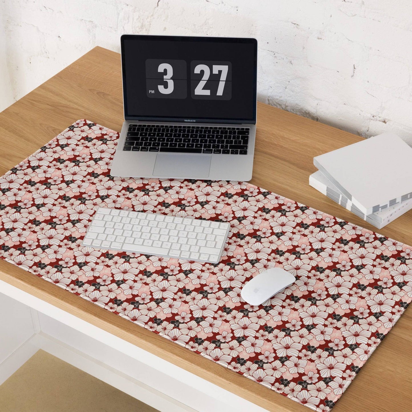 EVERYDAY USE DESK PAD/GAMING MOUSE PAD